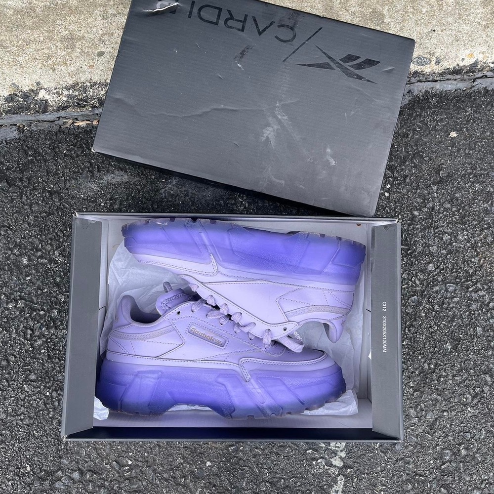Reebok X Cardi B low tops size 6w